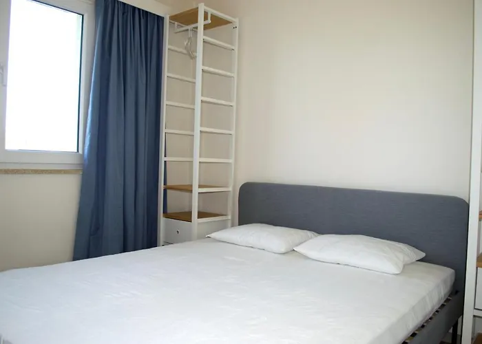 Sunny In Residential Park - 公寓 德哈恩